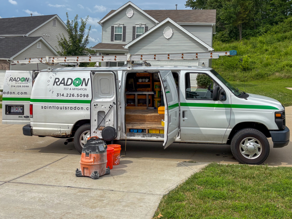 STL Radon Service Truck